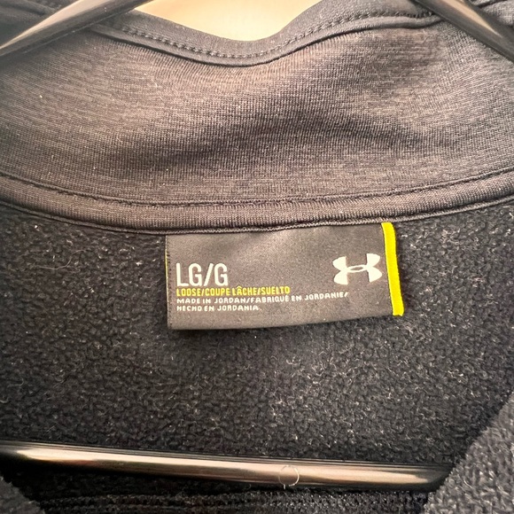 Under armour quarter zip - Picture 2 of 2